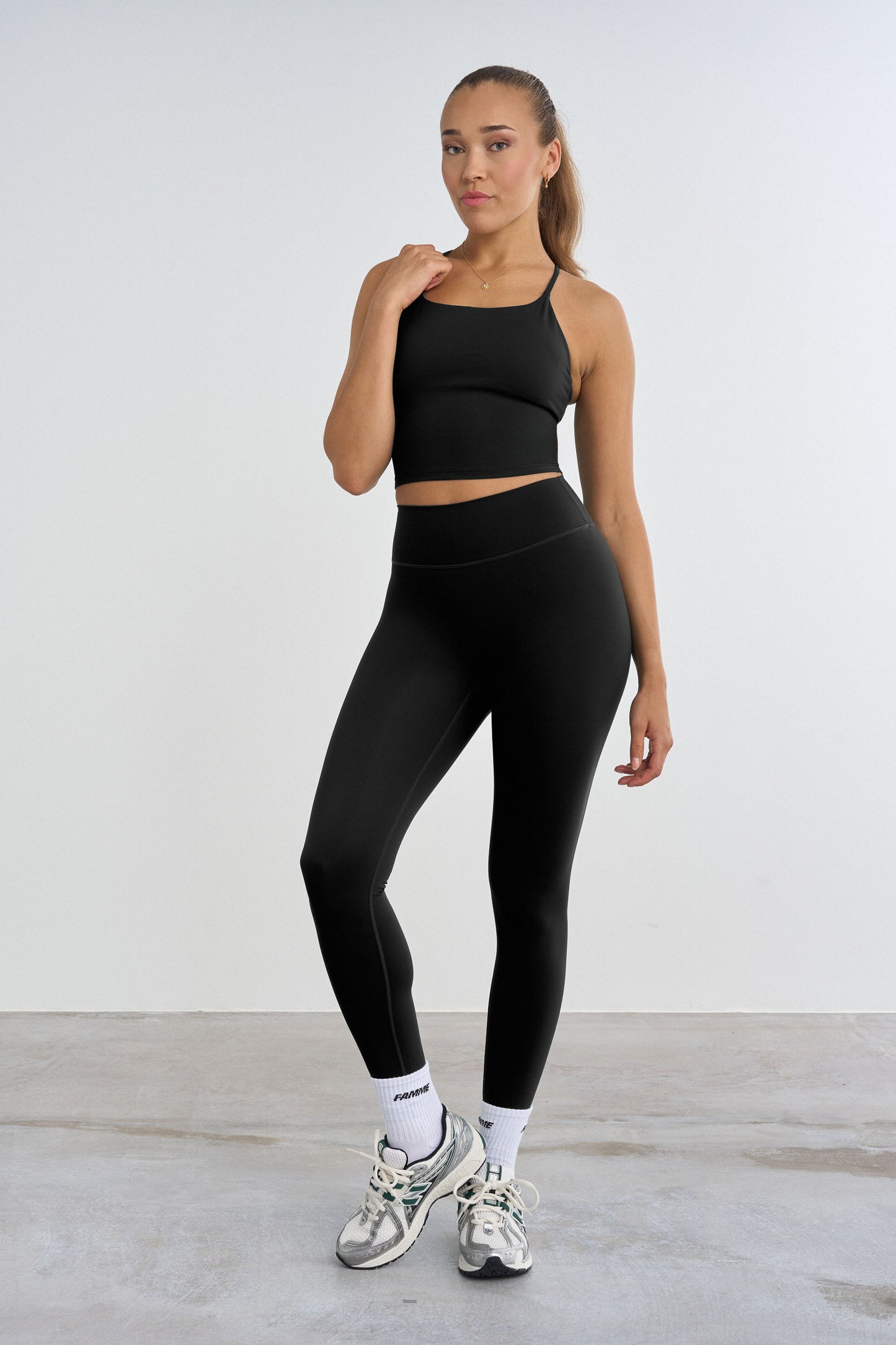 Signature Scrunch Leggings