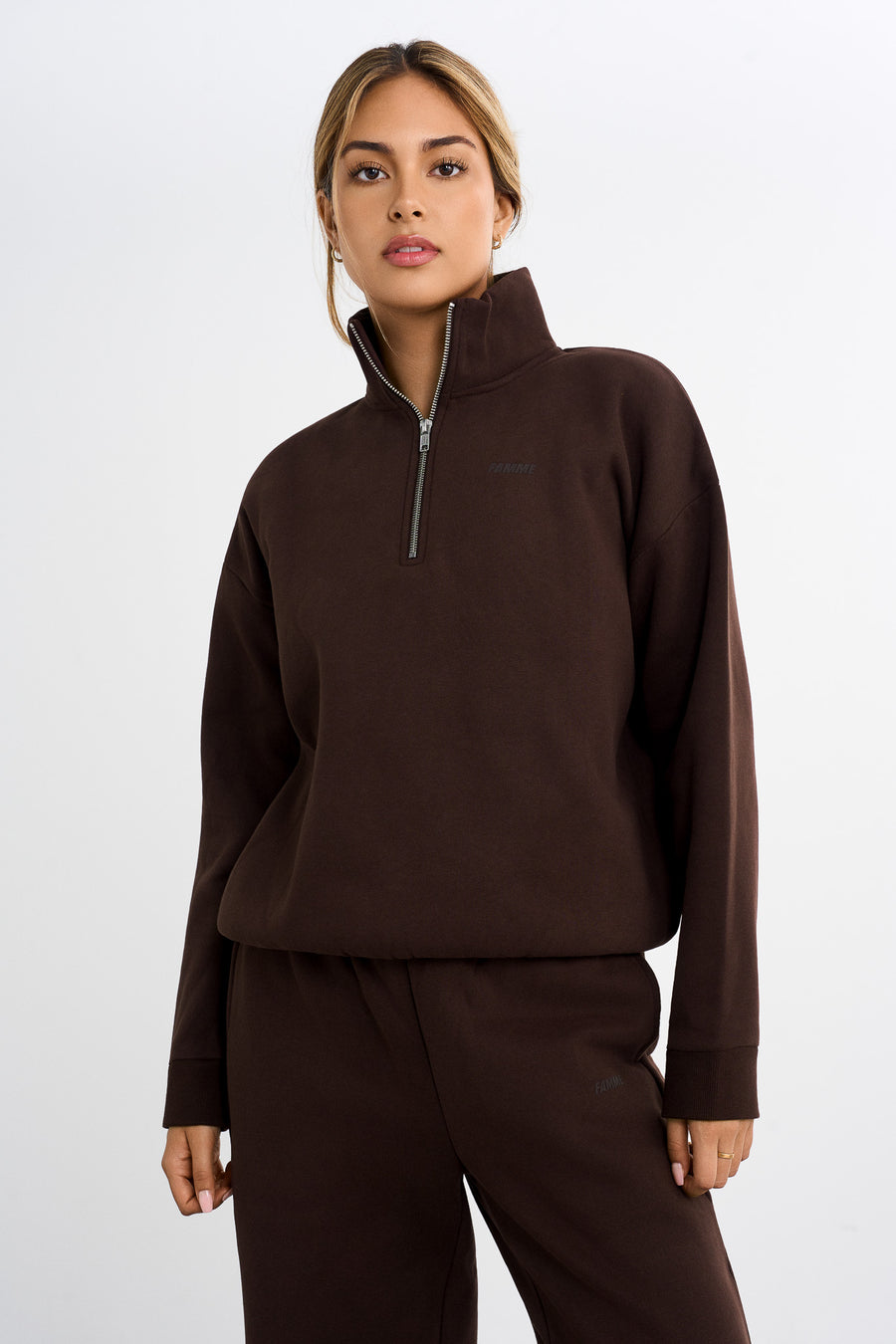 Half Zip Sweater · Brun