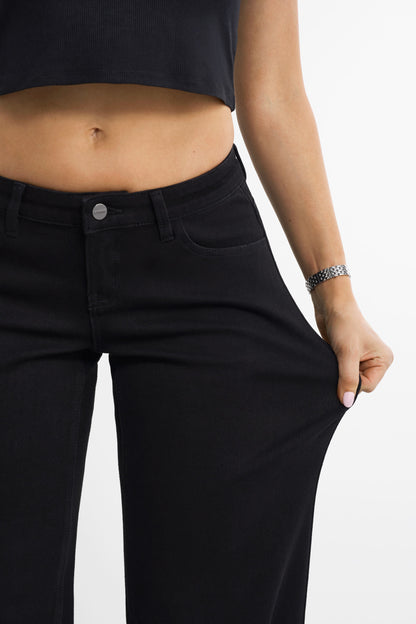 Low Waist Baggy Jeans